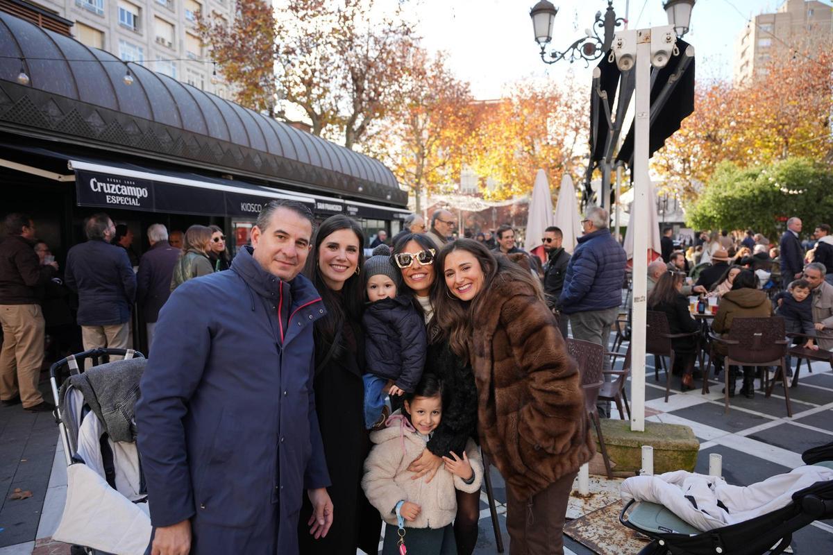 Ambientazo en la Tardebuena de Badajoz, ¡búscate en las fotos!