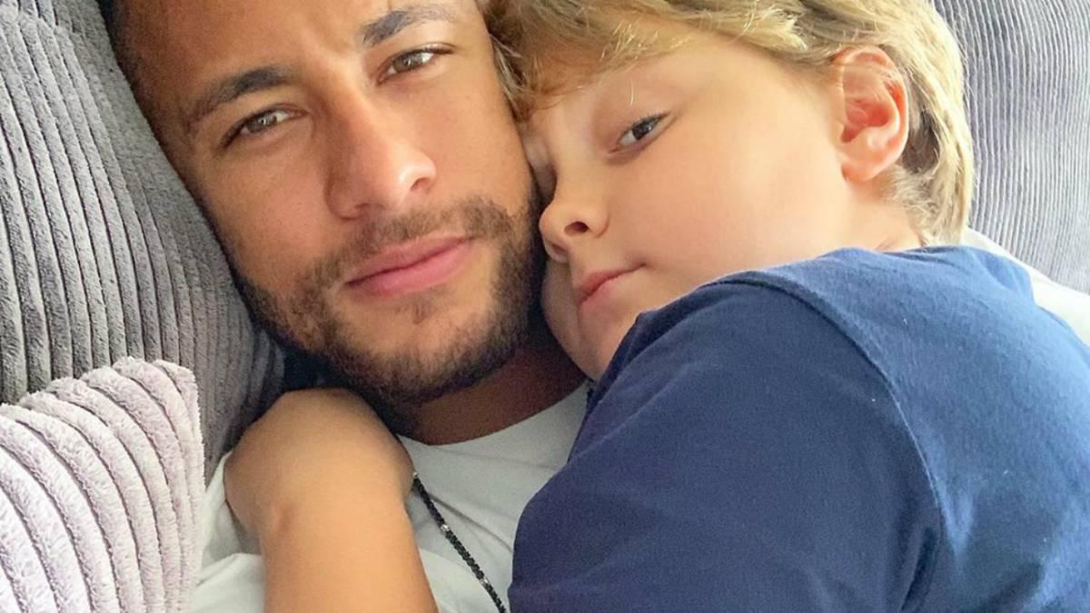 Neymar sorprende a todos con esta fotografía de su hijo