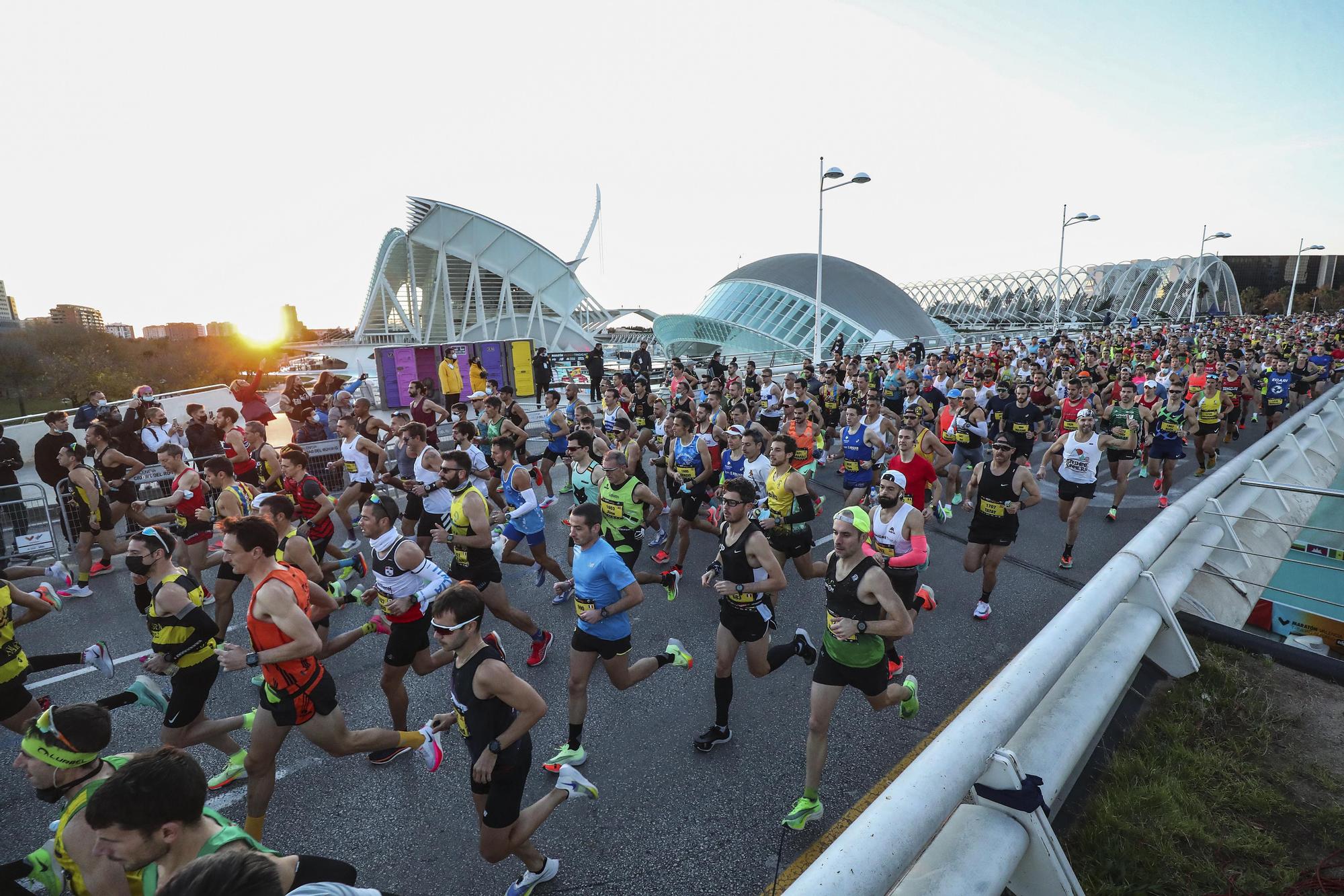 Salida del Maratón Valencia 2021