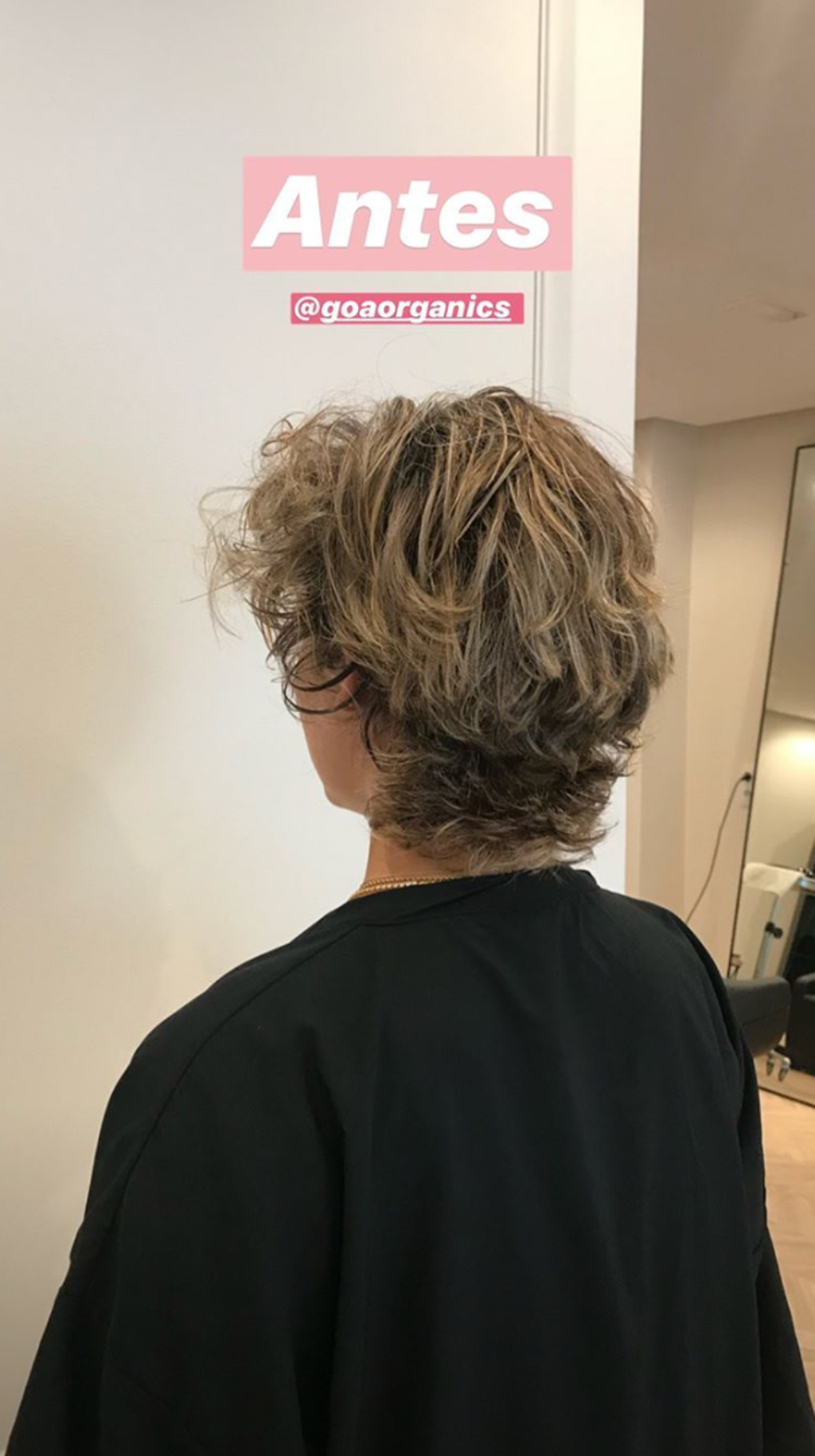 Laura Escanes se cambia de 'look'