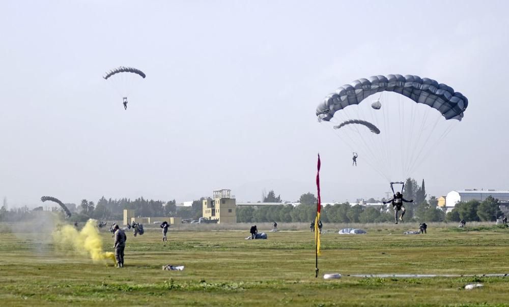 72º Aniversario del primer lanzamiento paracaidista de España en la Base Aérea de Alcantarilla