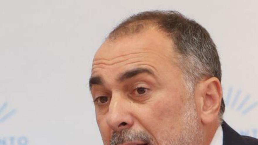 Julio G. Comesaña. | X.A.