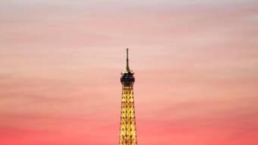La torre Eiffel, un dels símbols de la ciutat de París i d&#039;Europa.