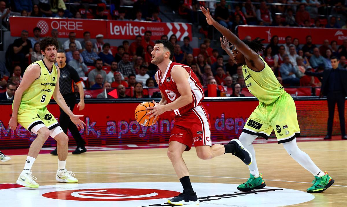 PARTIDO DE LIGA BALONCESTO ACB LIGA ENDESA, CASADEMONT ZARAGOZA - HIPOS LLEIDA LERIDA, PABELLO PRINCIPE FELIPE