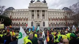 El campo lleva sus quejas a Madrid el día antes de la gran protesta en Lucena