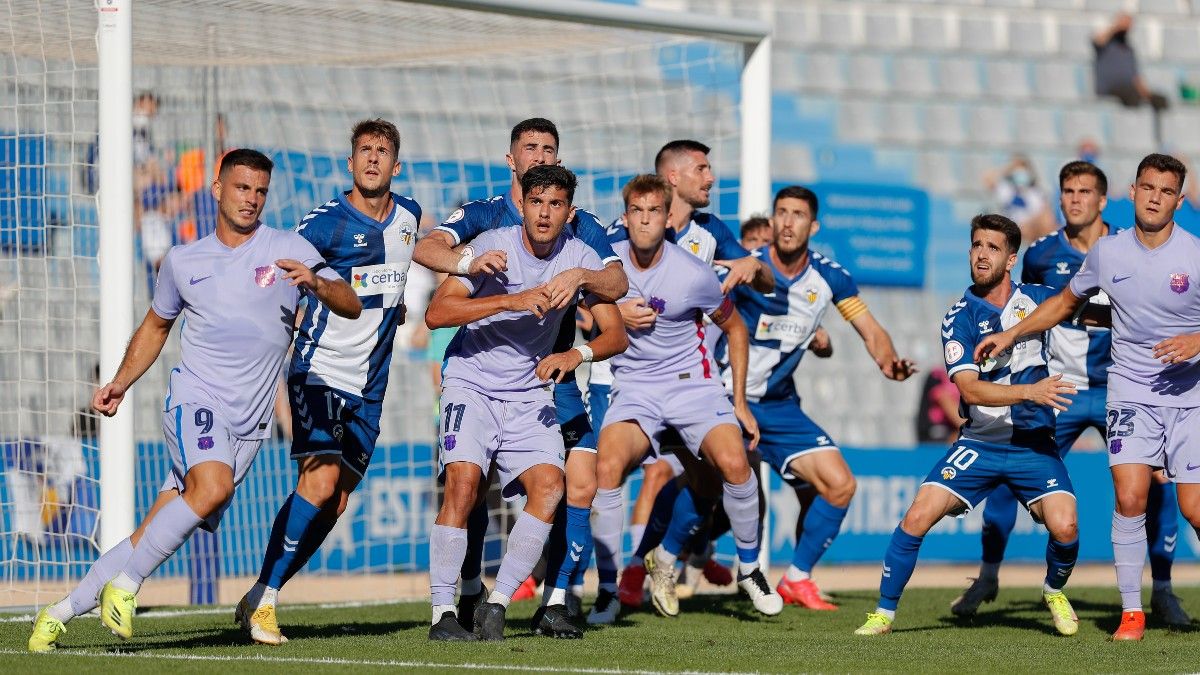 El Barça B disputando la cuarta jornada en la Nova Creu Alta contra el Sabadell