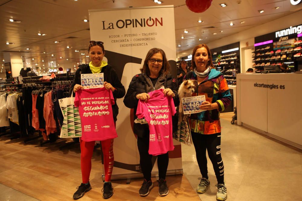 Recogida de dorsales Carrera de la Mujer. Sábado por la tarde