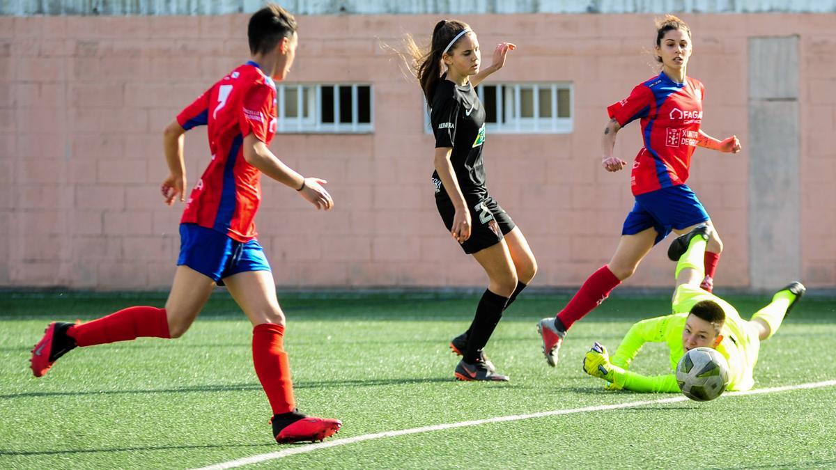 Las de Barrantes erraron infinidad de situaciones de gol.