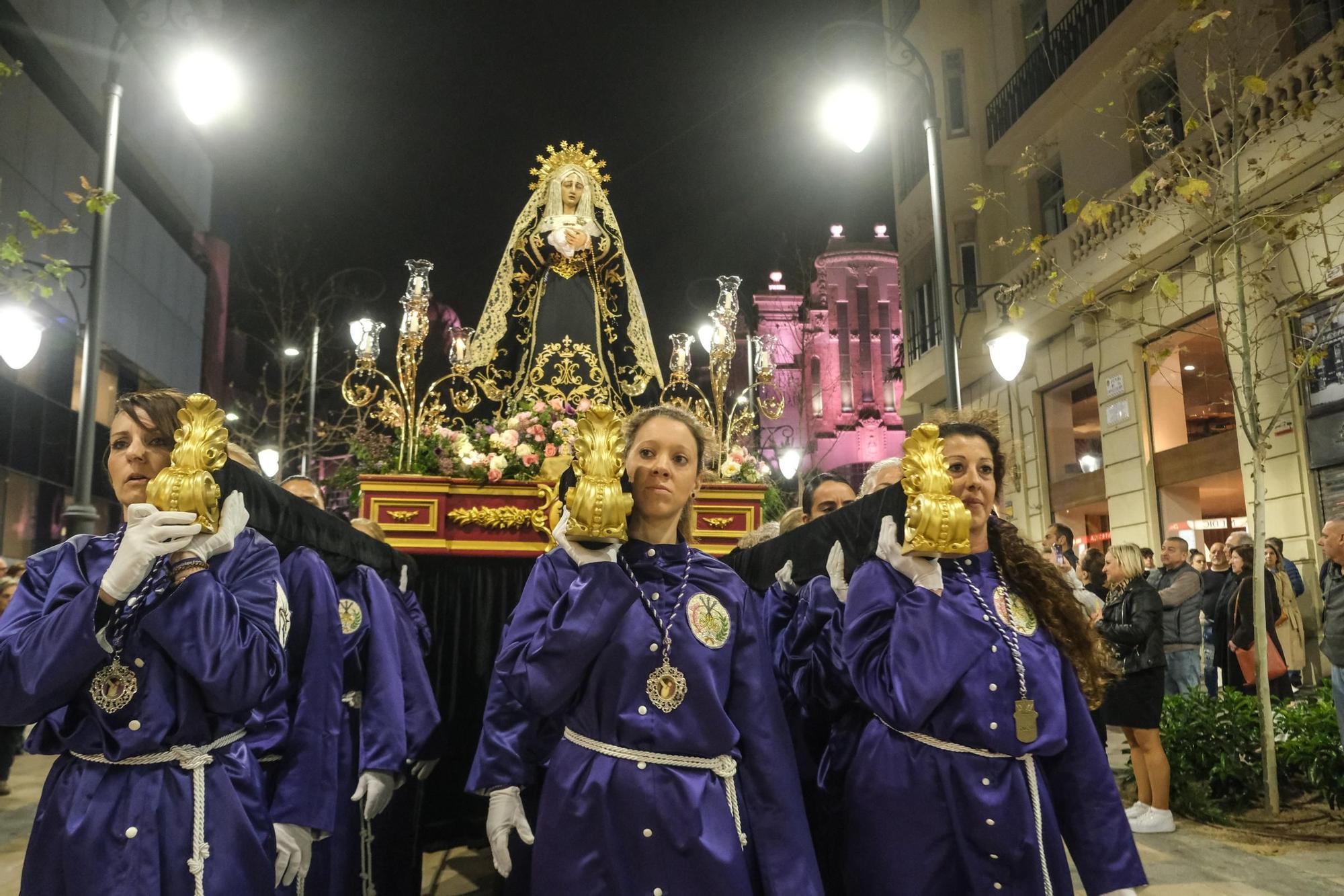 Así han sido las procesiones de la tarde de Domingo de Ramos en Alicante