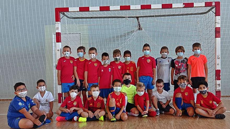 Los pequeños han podido reanudar sus entrenamientos de fútbol. | SERVICIO ESPECIAL