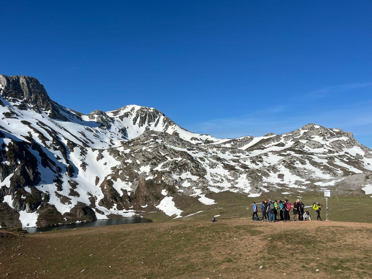 El buen tiempo animó a los asturianos a disfrutar del Principado esta Semana Santa