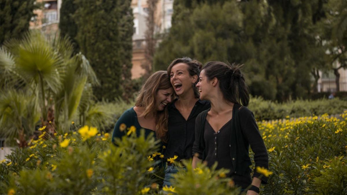 Cristina Arenas, Blanca García Lladó y Laura Pujolàs, actrices de la obra teatral de Joan Ollé 'Paraules d'amor'.