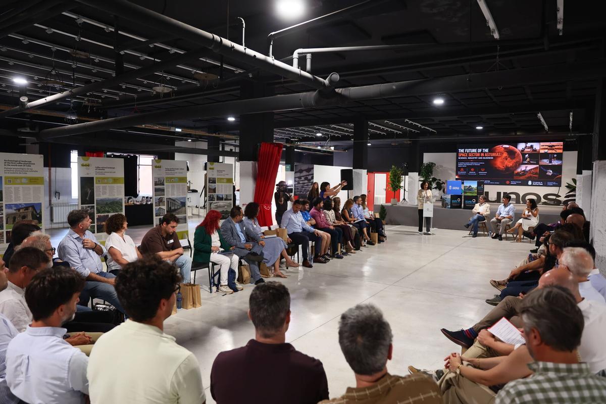 EN IMÁGENES: Visita de expertos internacionales del espacio al Pozo Sotón