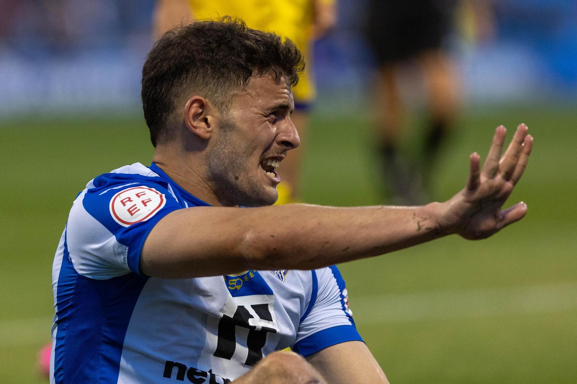 El Hércules derrota al Alcorón con dos goles en la segunda parte
