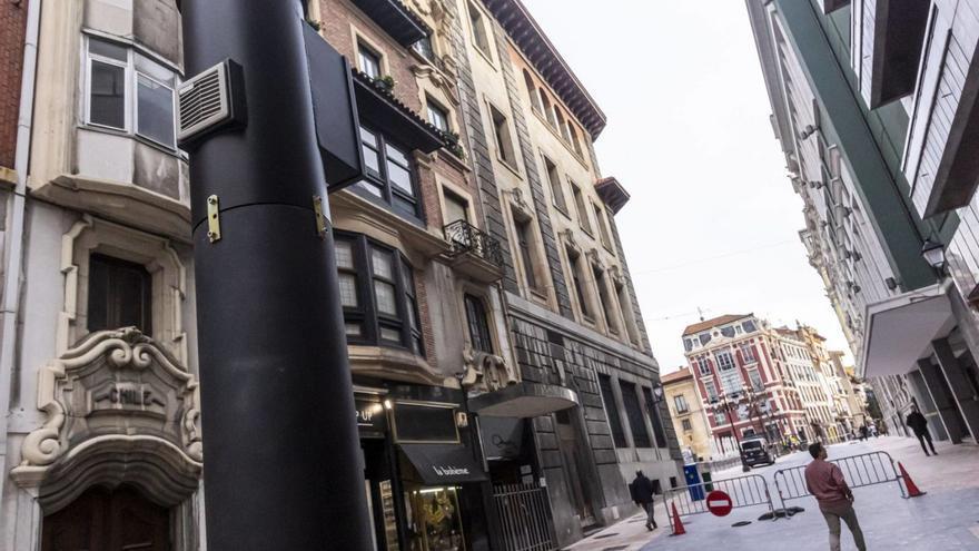 Las cámaras de control de accesos a está céntrica calle de Oviedo comienzan a multar