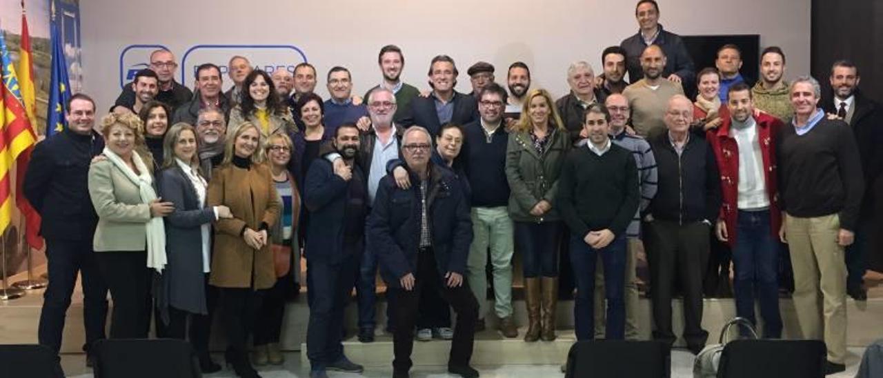 Bonig desautoriza a Torró por resistirse a dejar la presidencia del PP de Gandia