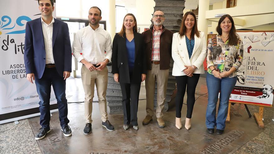 La Feria del Libro de Lanzarote trae a Joaquín Reyes, Marta Robles, Jesús Cintora, Amparanoia, José Luis Correa, César Bona y Héctor Abad