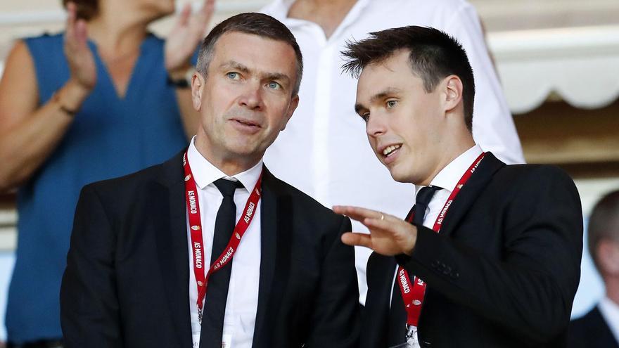 Oleg Petrov, director general del AS Monaco (izquierda) junto a Louis Ducruet (derecha)