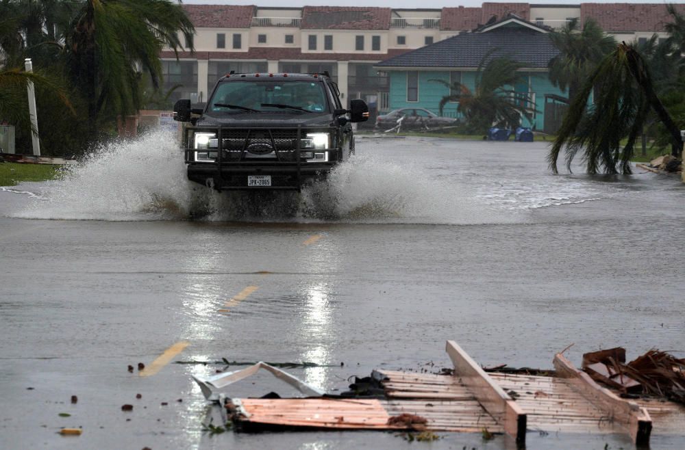 El huracán 'Harvey' deja ya cinco muertos en Texas