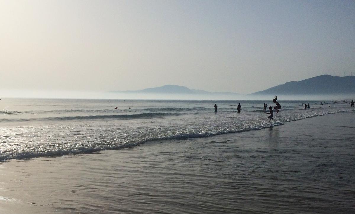 Imagen de una playa de Cádiz.