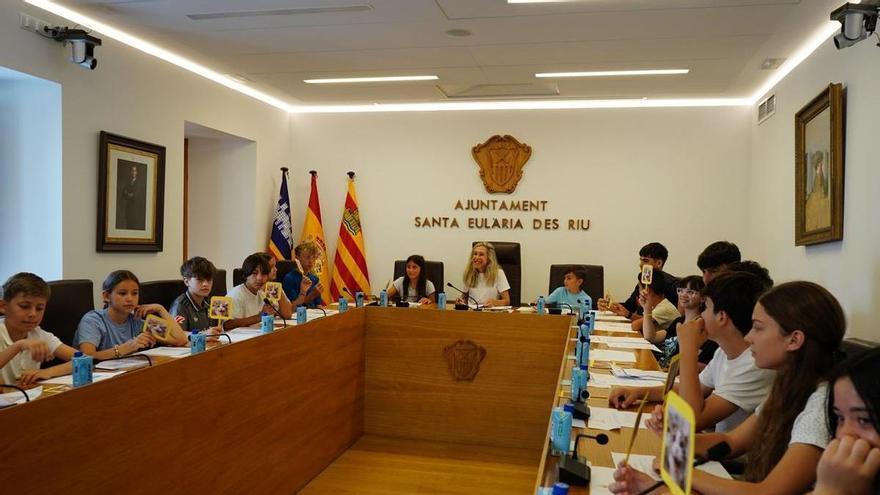 A más de 150 kilómetros por hora en el túnel del aeropuerto de Ibiza