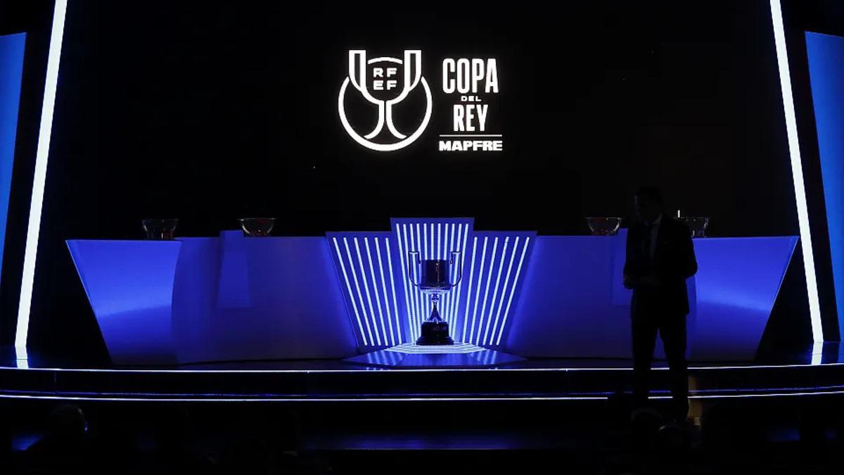 Schuster, campeón de Copa en tres ocasiones, con Barcelona, Madrid y Atlético, fue la mano inocente