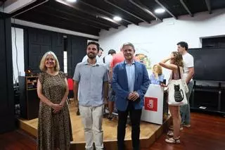 Los tres aspirantes a liderar la lista de las municipales por el PSOE de Oviedo abren las primarias con el temor a una baja participación por el verano