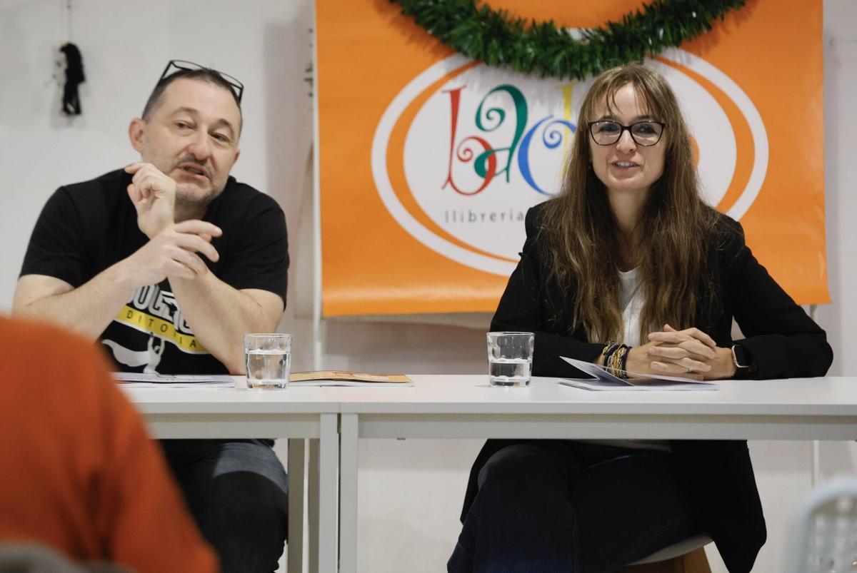 PALMA, MARGA COLL PRESENTA SU NUEVO LIBRO DE COCINA ILUSTRADO EN LA LIBRERÍA BAOBAB