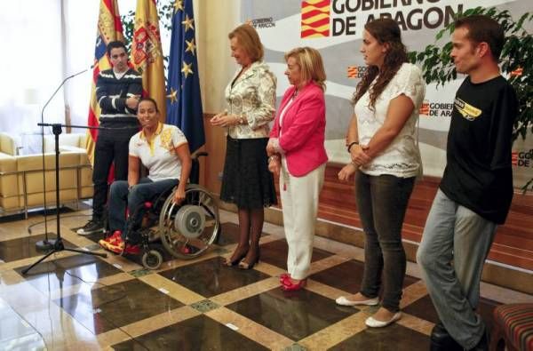 Fotogalería: Recibimiento a los paralímpicos aragoneses