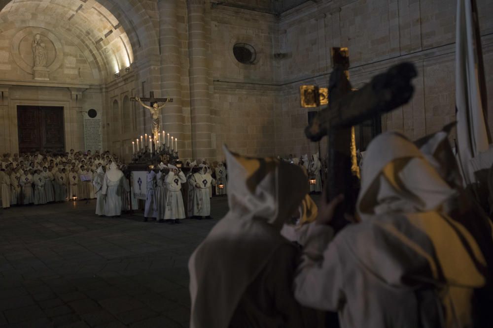 Semana Santa en casa: Procesión del Espíritu Santo