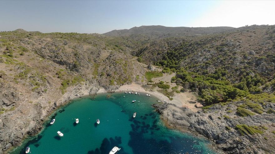 Ni Aiguablava, ni Cala Estreta: la fascinant platja de la Costa Brava que no et pots perdre