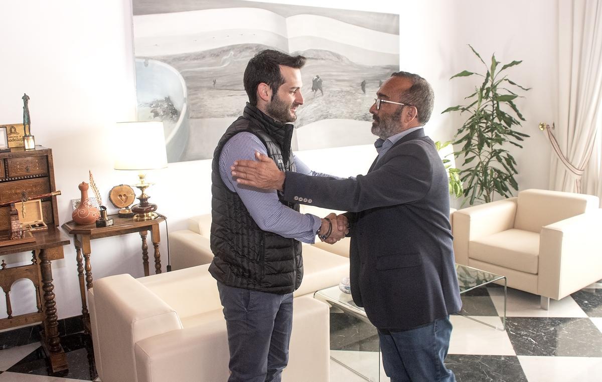 Miguel Ángel Morales, Diputación Provincial de Cáceres junto al empresario Pablo Cervigón.