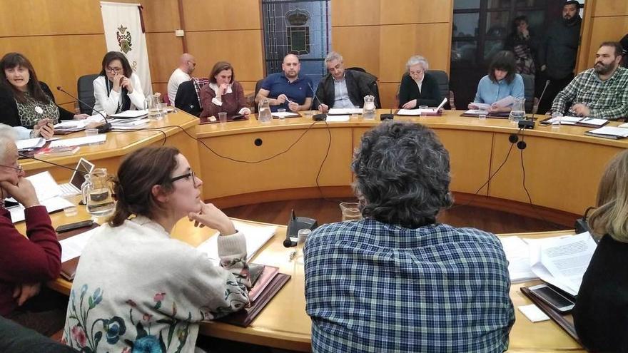 Sesión del Pleno en el Ayuntamiento de Carreño.