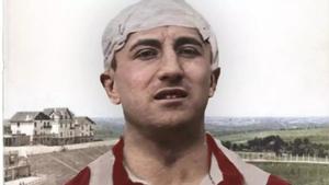 Fotografía de Lecube en la portada del libro.