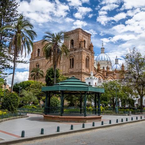 La otra Cuenca, una ciudad ecuatoriana en mitad de los Andes