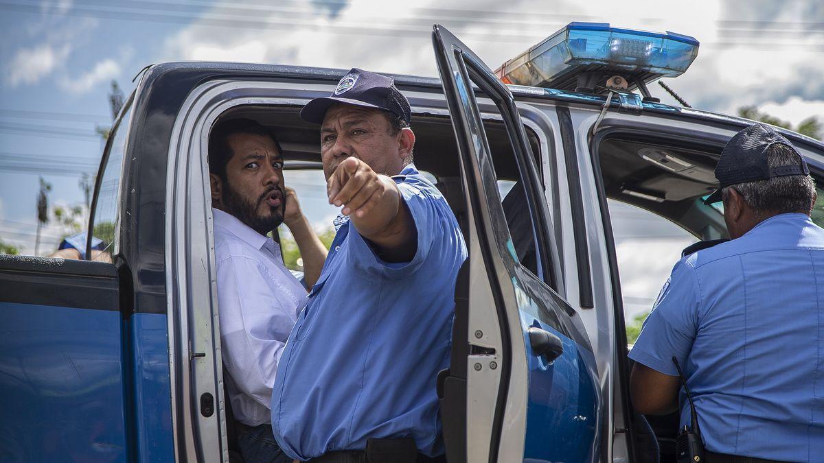 Policía nicaragüense. Policía nicaragüense.