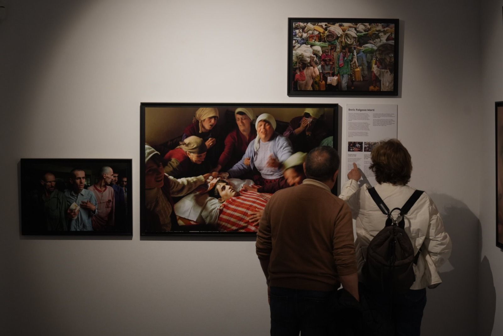 Abrir los ojos a la realidad más oscura