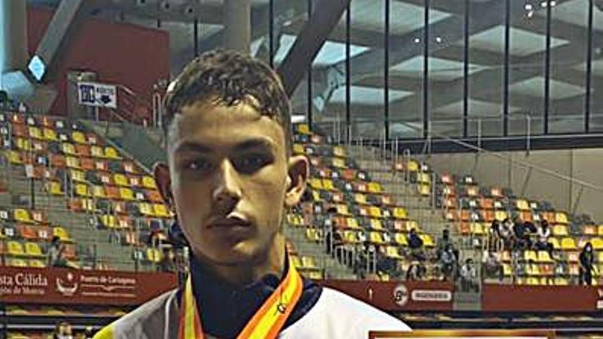 Víctor del Rosario, bronce en el Nacional júnior