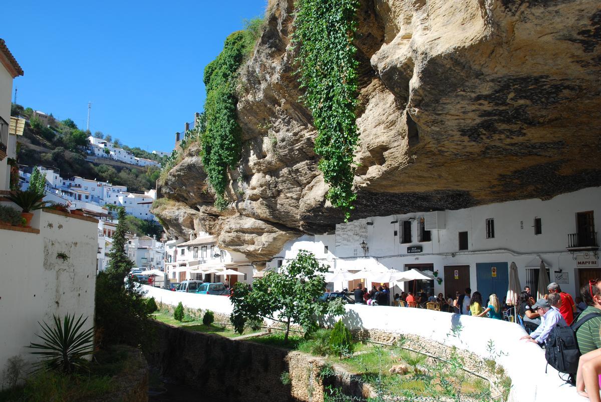 Setenil de las Bodegas (Cádiz).