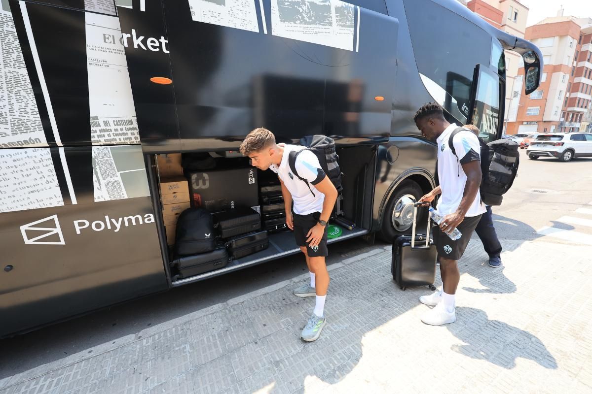 Galería | El Castellón, rumbo a Olot para la pretemporada 2025/2026