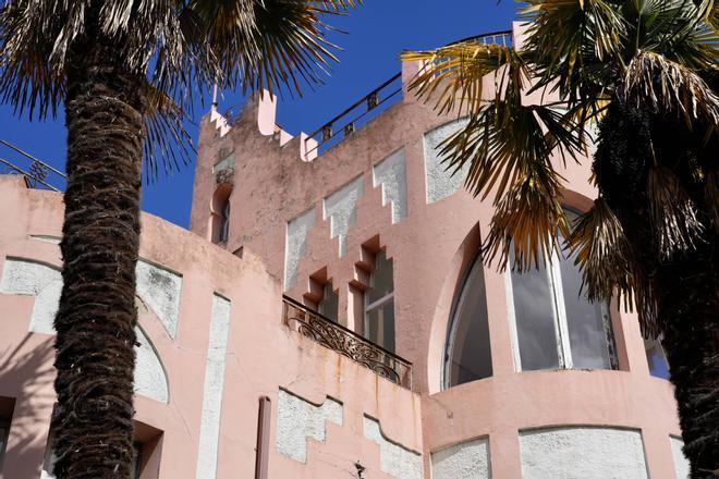 EN IMÁGENES: Así es la Casa Rosa de Oviedo por dentro: el chalé modernista de Prao Picón que renace como espacio multiusos