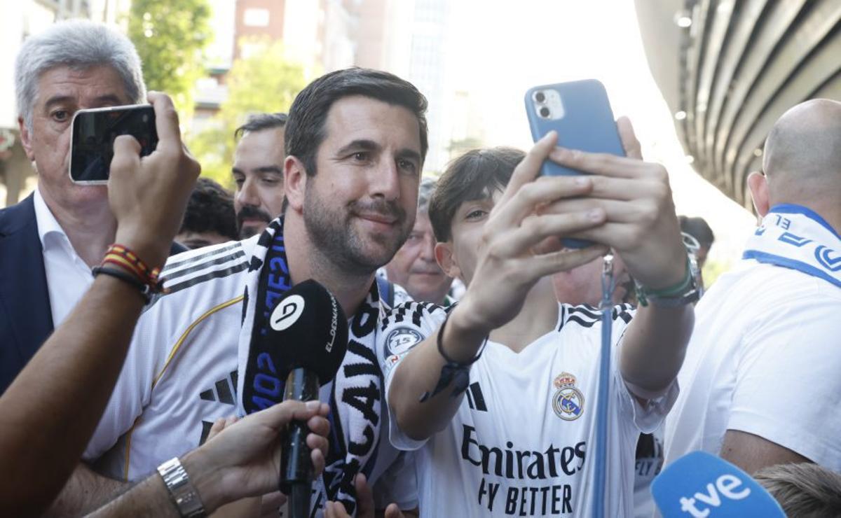 Riquelme ja opta oficialment a presidir el Madrid