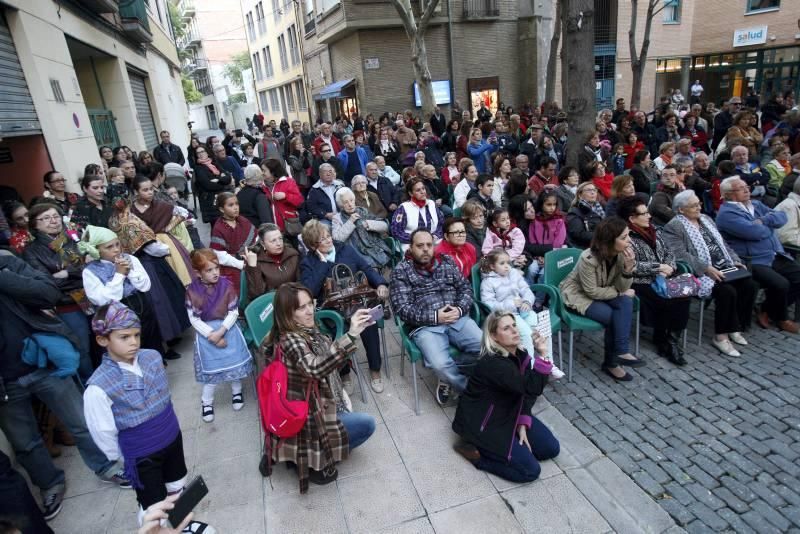 Escuelas de jotas en la Plaza de la Rebolería