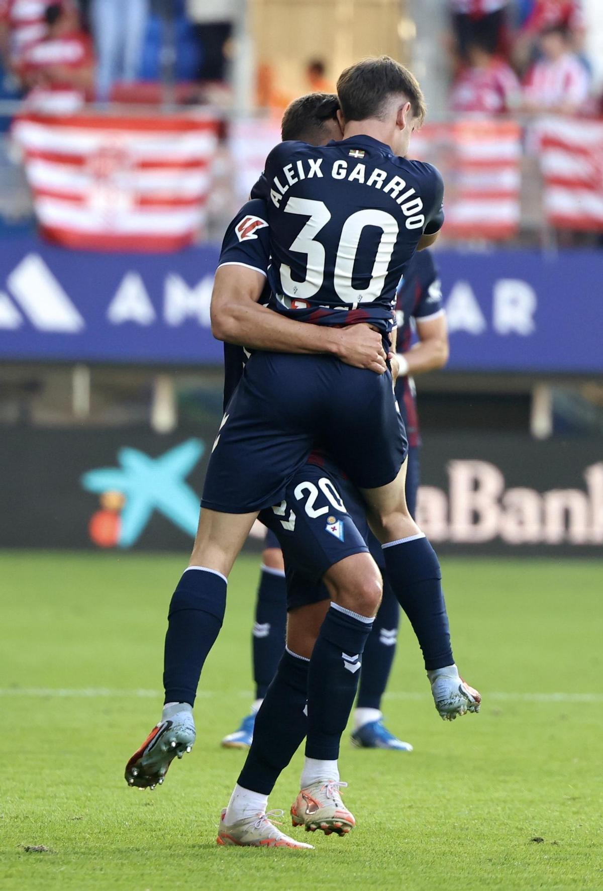 Aleix Garrido festeja un gol en el Eibar