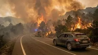Qué hacer al volante si te encuentras un incendio forestal en la carretera