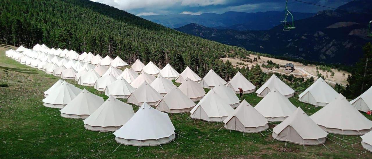 El certamen ofereix la possibilitat de llogar una tenda «glamping» pels dies de festival