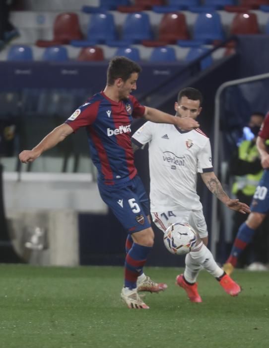 Las mejores fotos del Levante UD - Osasuna