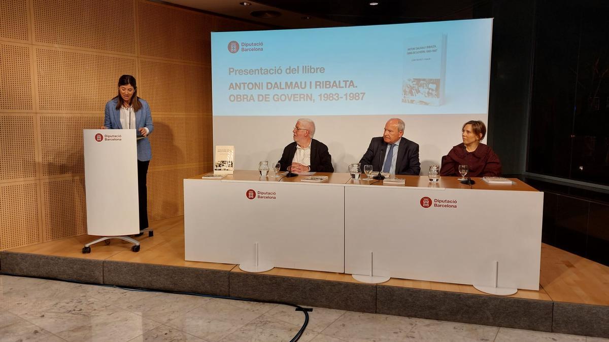 Presentació del llibre que repassa la trajectòria d'Antoni Dalmau al capdavant de la Diputació