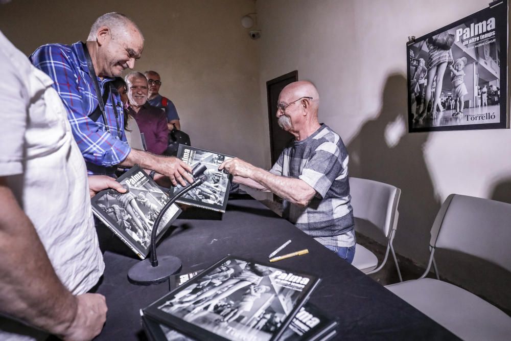 Presentación en Can Balaguer: La ciudad vista por Torrelló