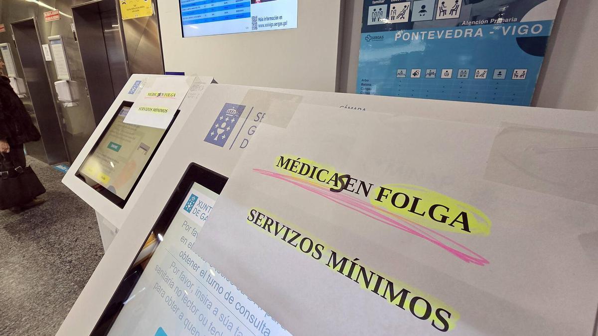 Los médicos mantienen la huelga indefinida en Atención Primaria a partir del lunes tras acusar a Sanidade de romper el principio de acuerdo